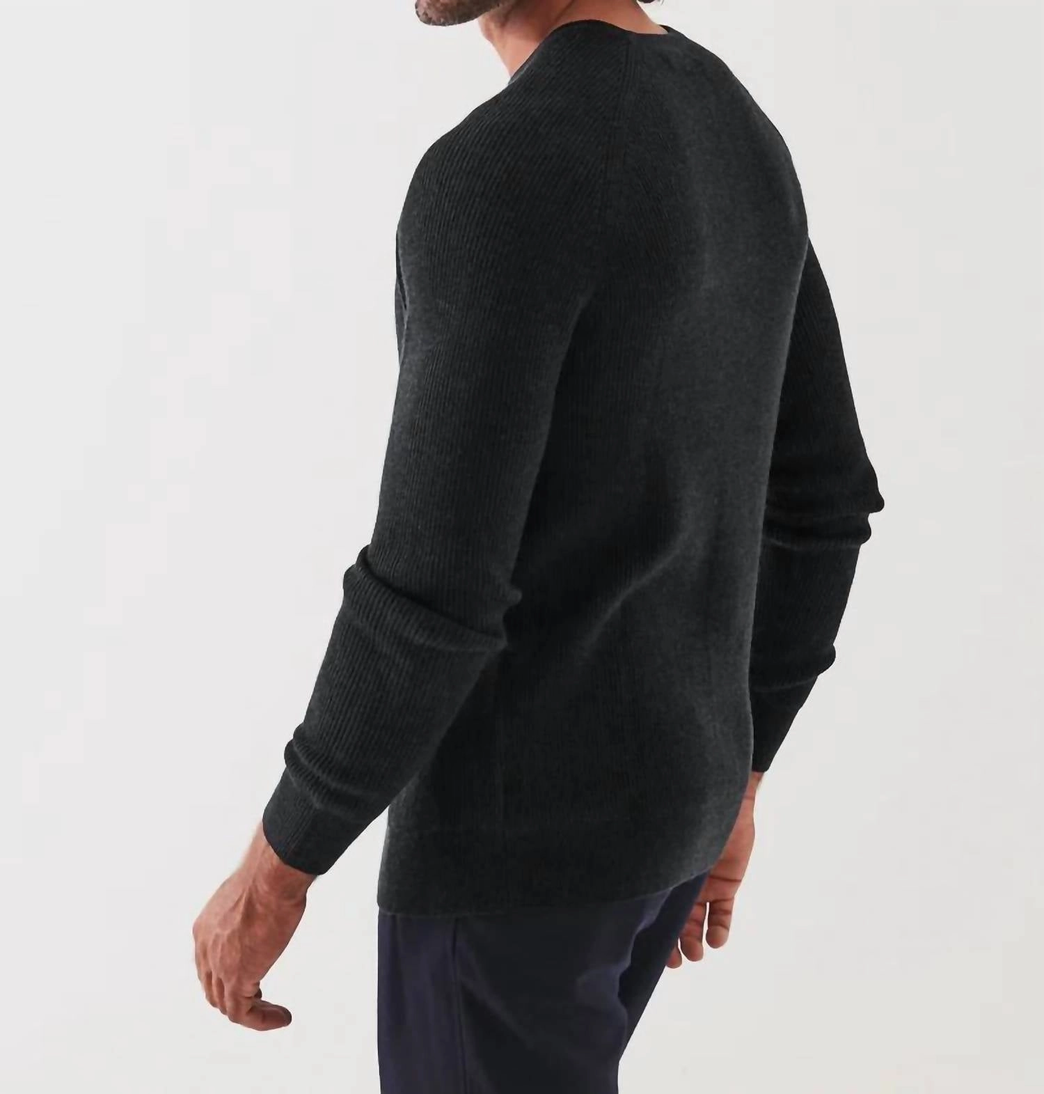 12Gg Merino Raglan Rib Crew Sweater In Noir