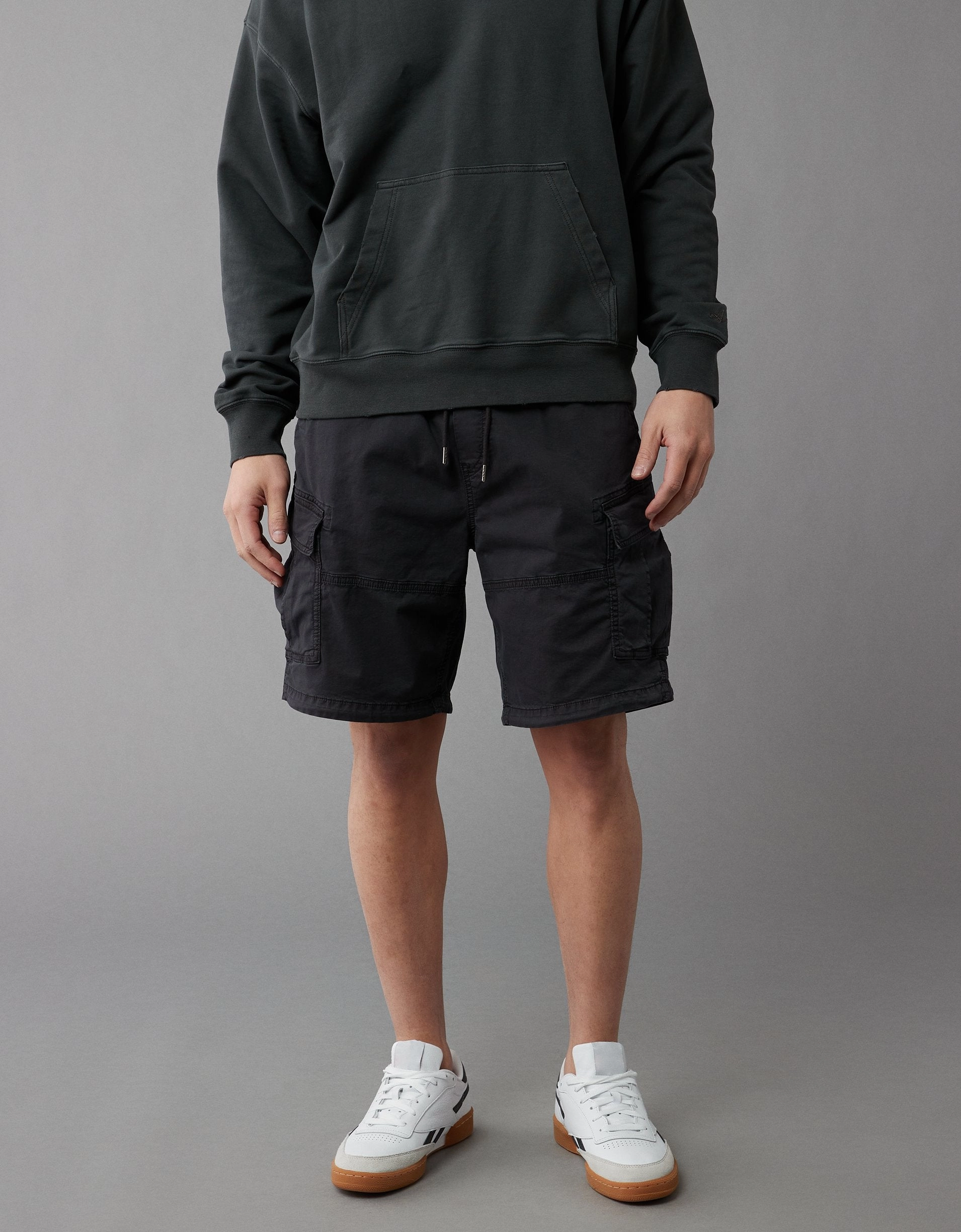 AE Flex 9" Relaxed Cargo Short