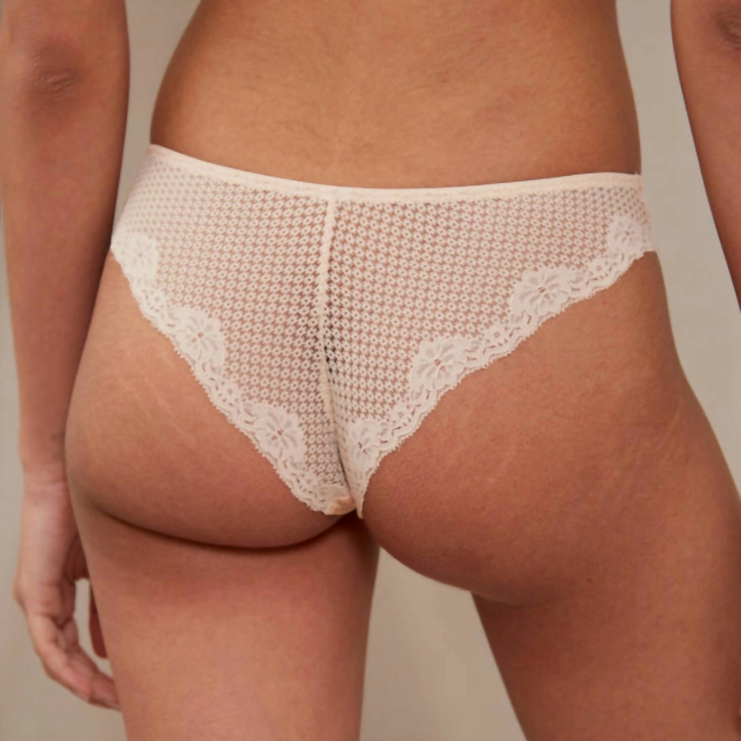 Alice Brazilian Panty In Beige