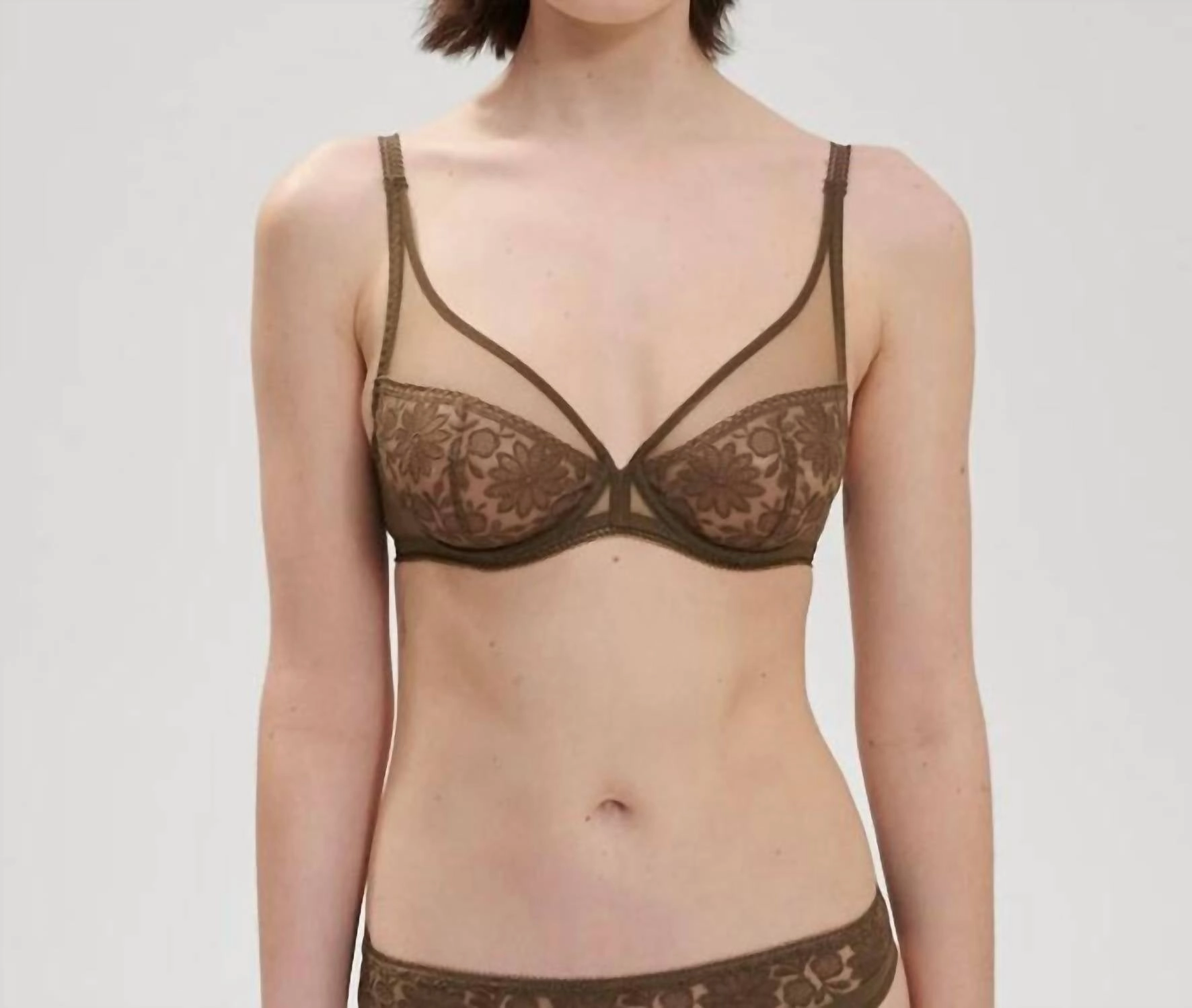 Amazone Dcollet Plongeant Bra In Vert Nomade