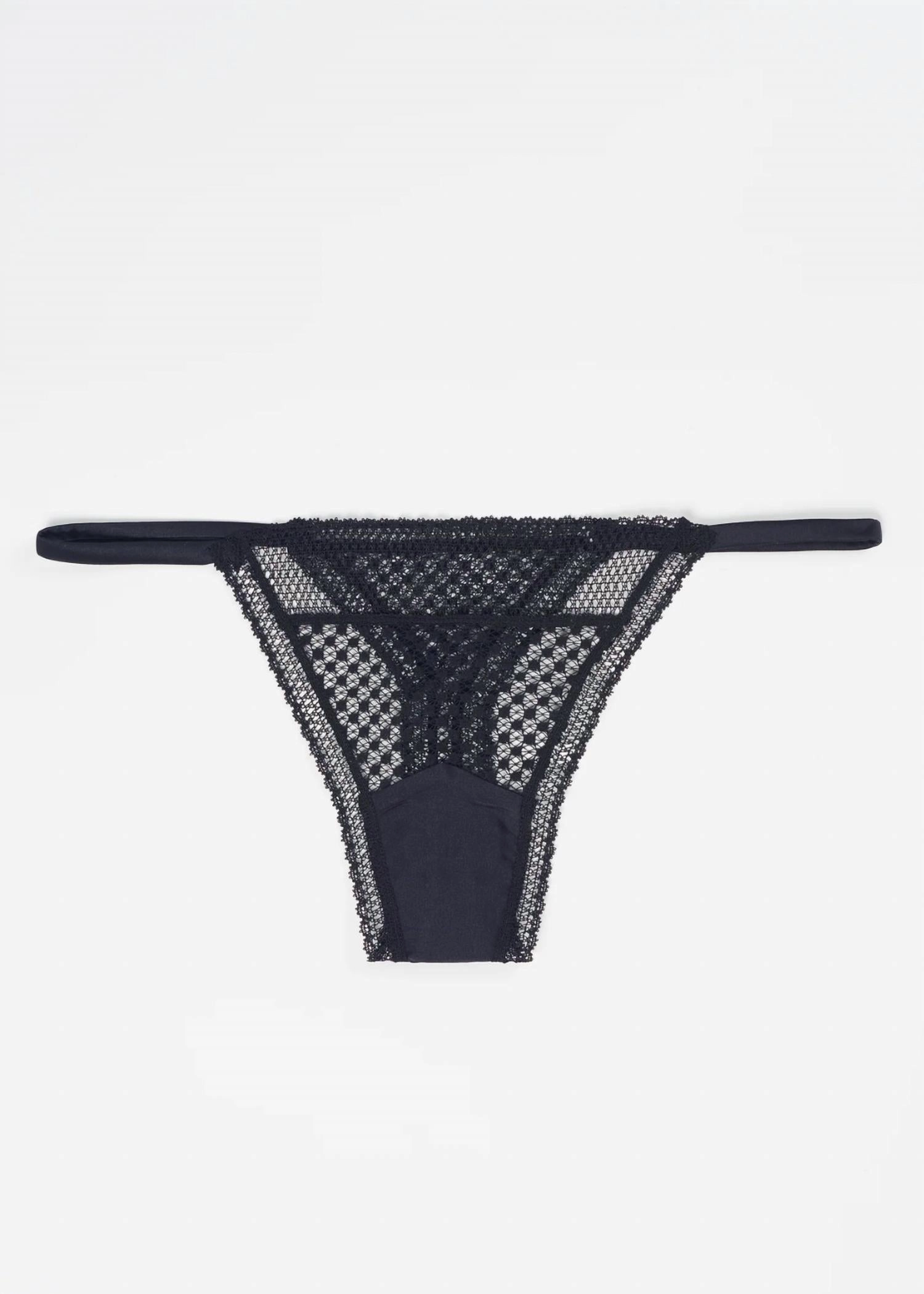 Bella Thong In Black