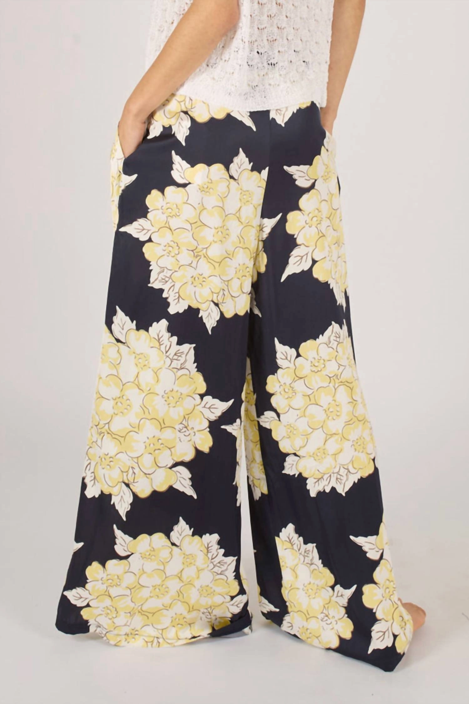 Blooming Lovely Evie Trousers In Navy/ Cream