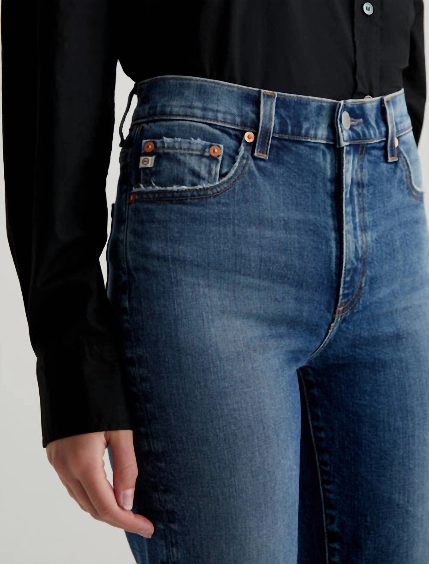 Brinley Mid-Rise Straight Denim Jeans In 15 Years Firenze