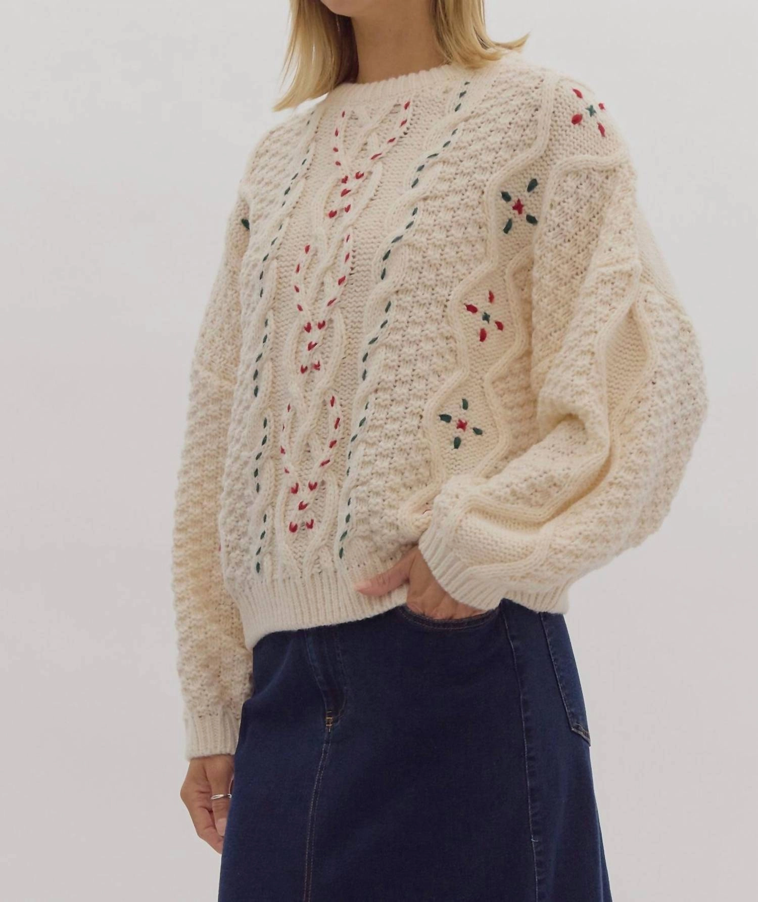 Cable Knit Round Neck Sweater In Beige