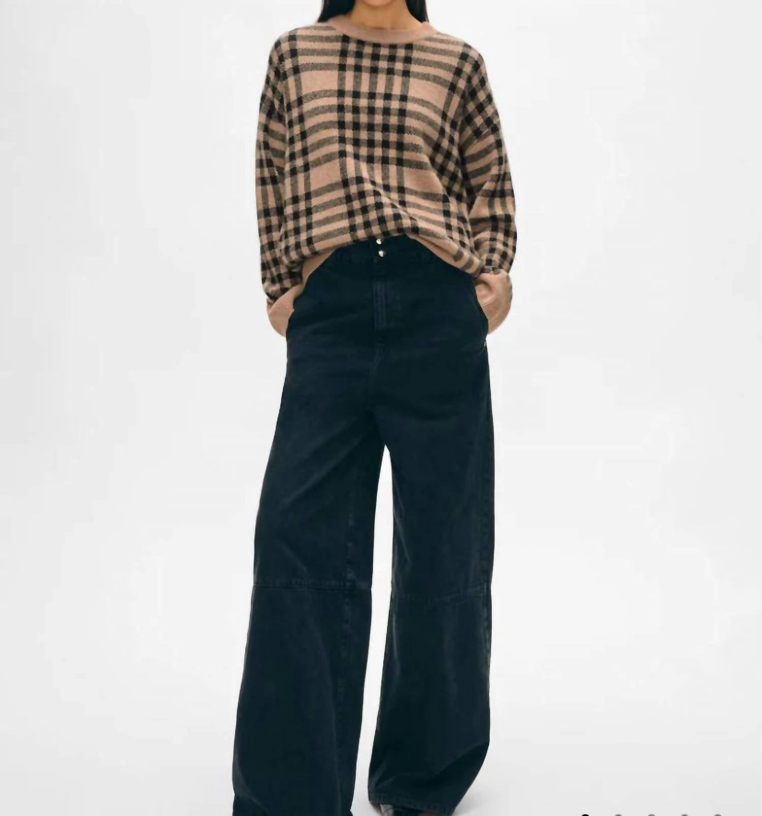 Cashmere Plaid Crewneck Sweater In Camel/black