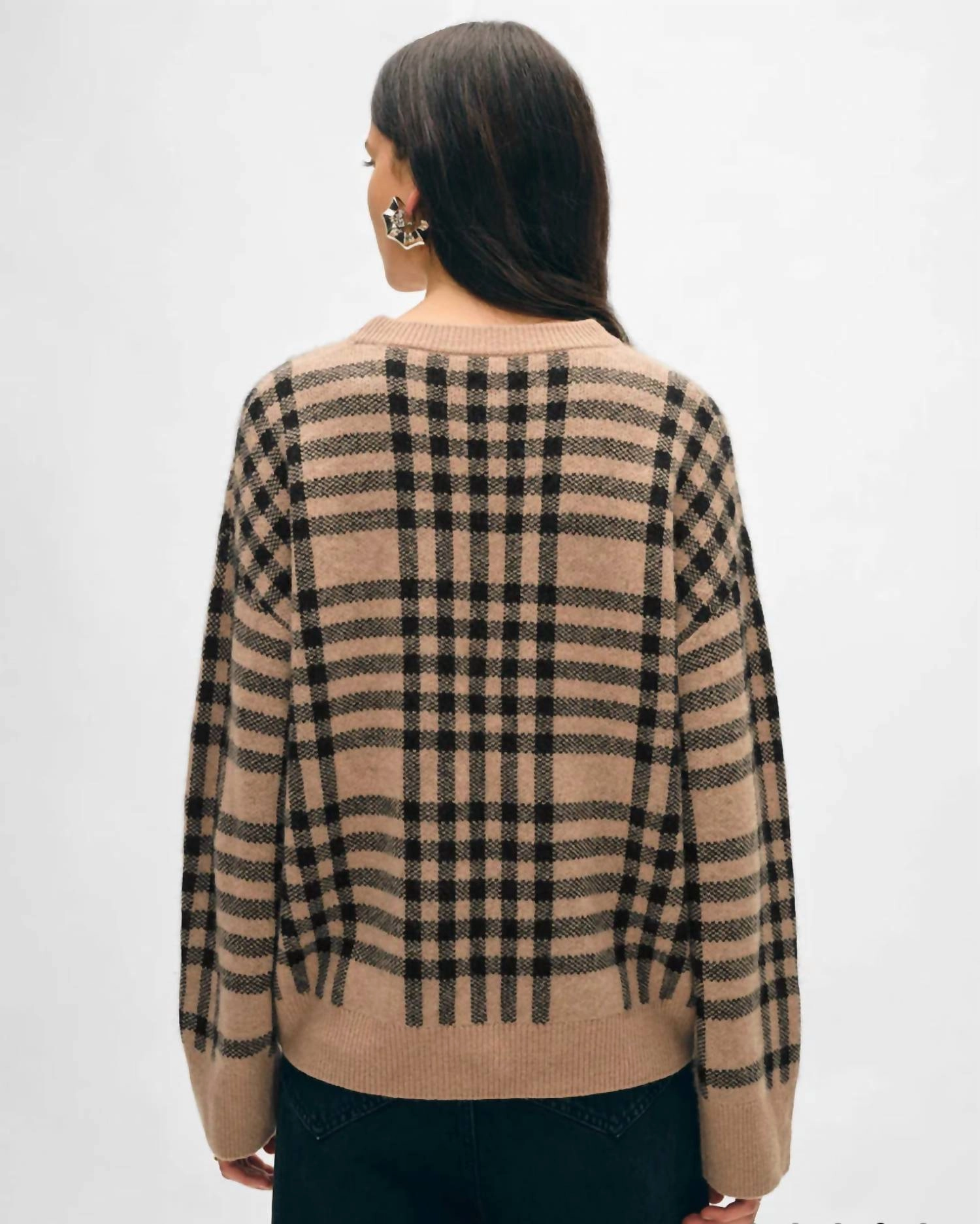 Cashmere Plaid Crewneck Sweater In Camel/black