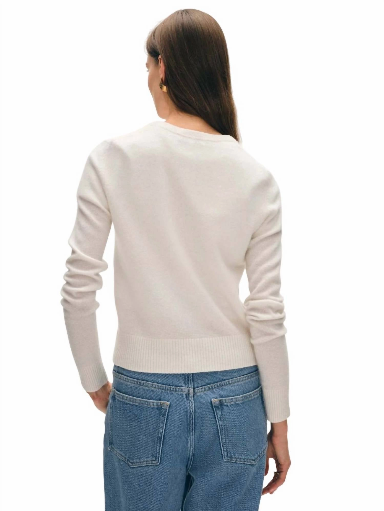 Cashmere Shrunken Classic Crew Top In Soft White