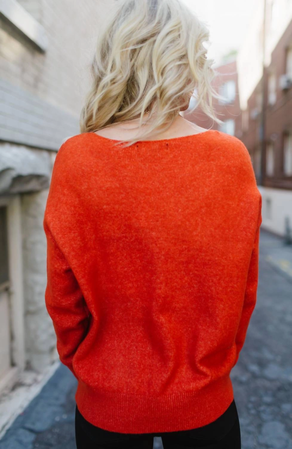 Chill Out Sweater In Agate