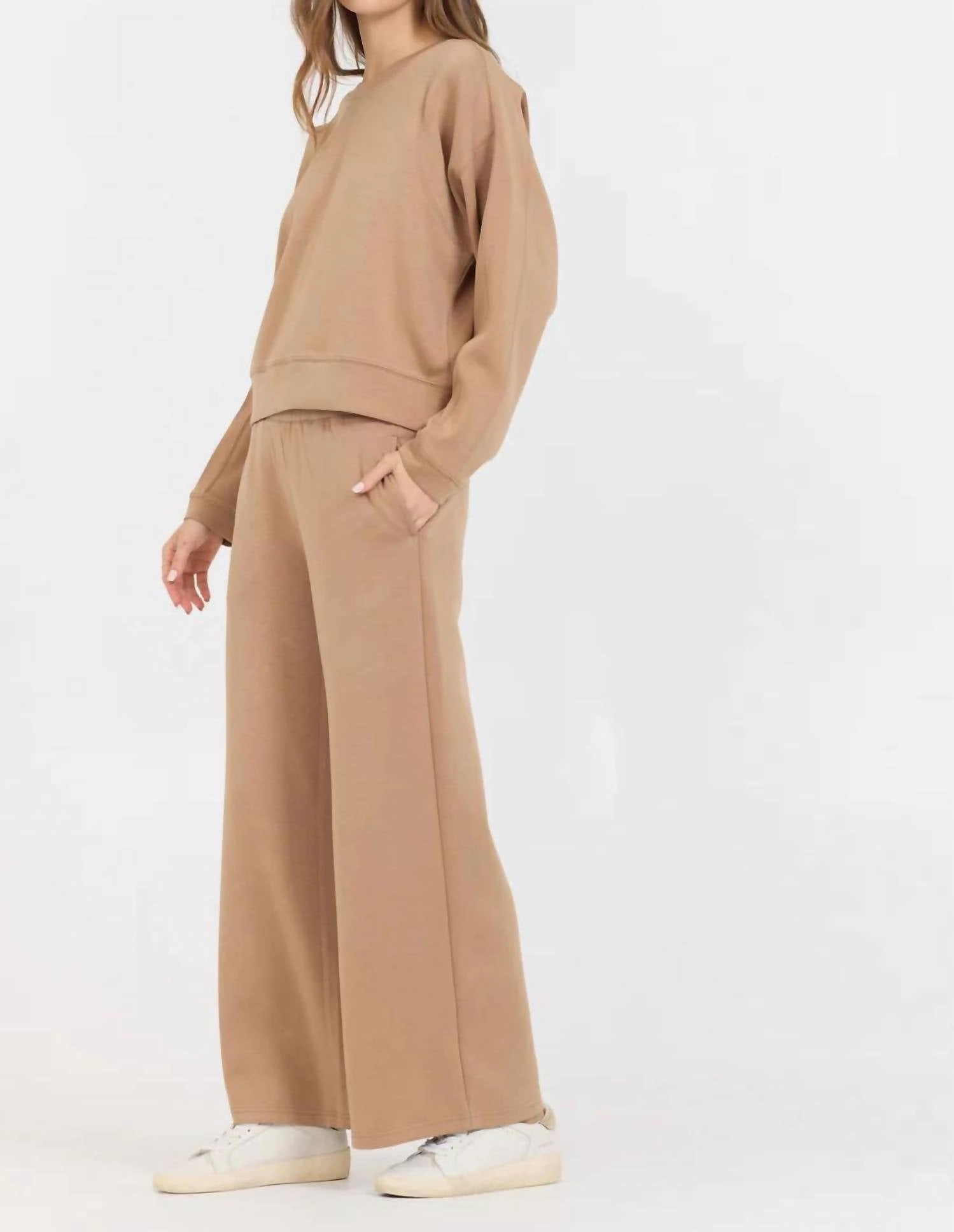 Cloud Fleece Crewneck In Caramel