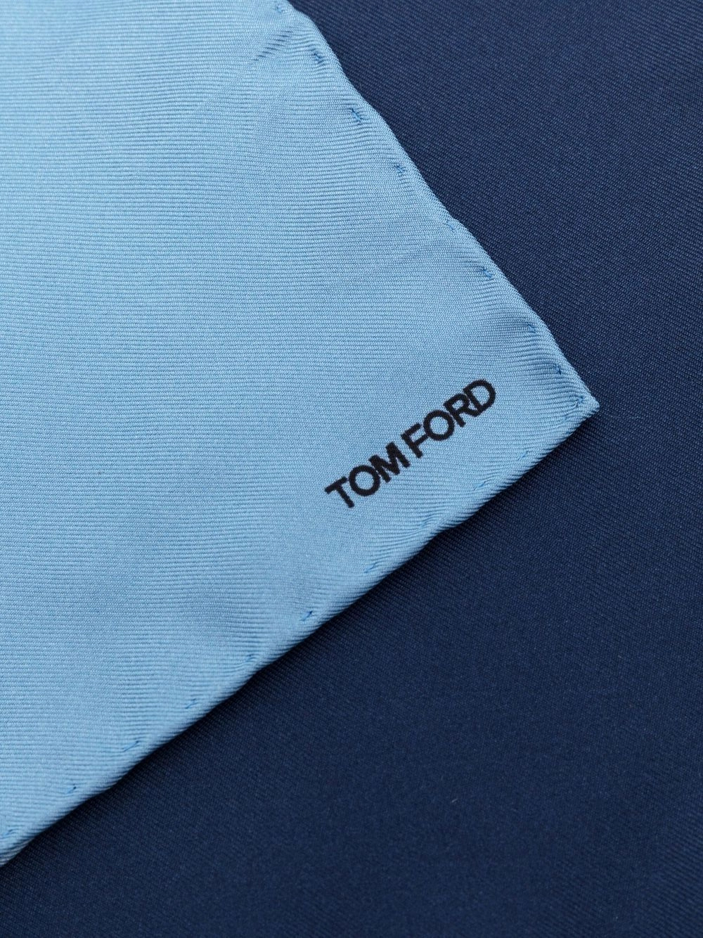 Colour block pocket square