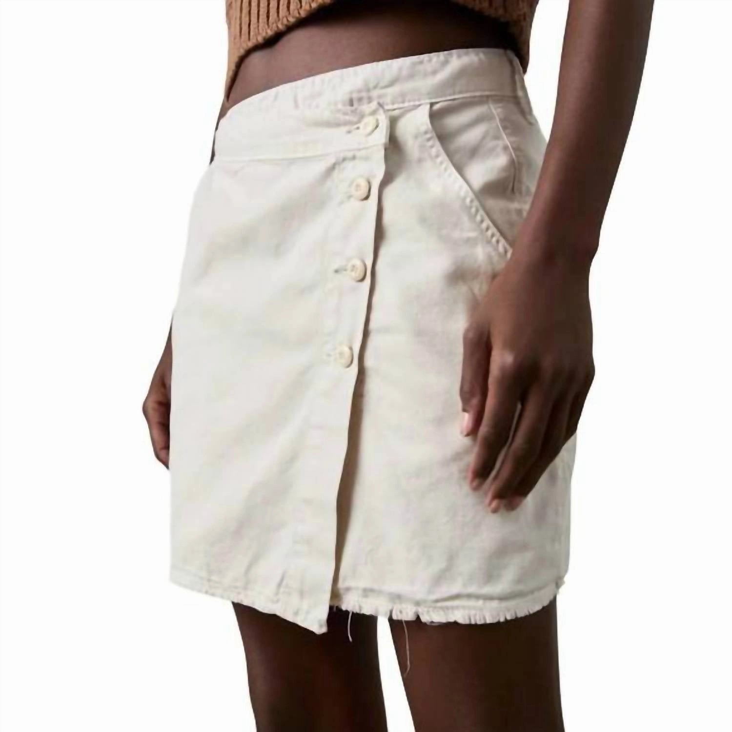 Everly Skirt In Soft White