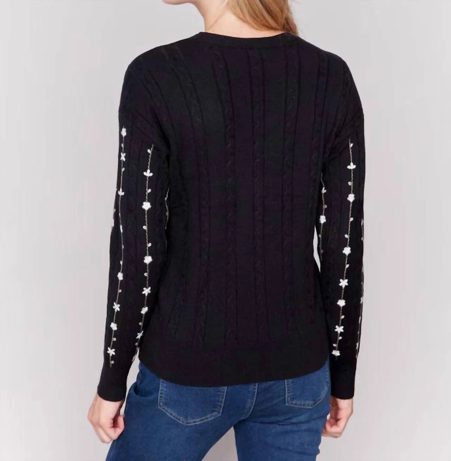 Floral Embroidery Knit Sweater In Black