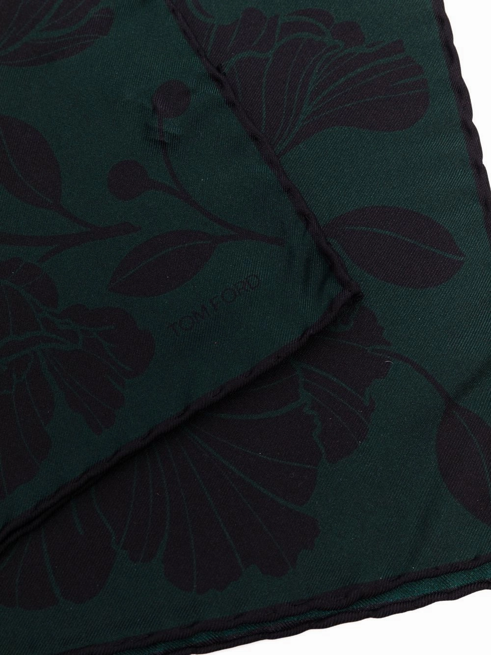 Floral pocket square