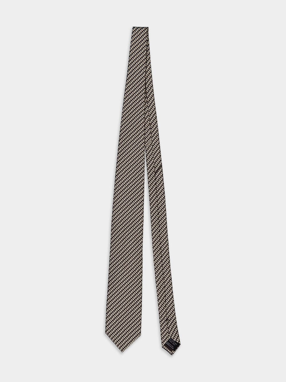 Geometric Motif Tie