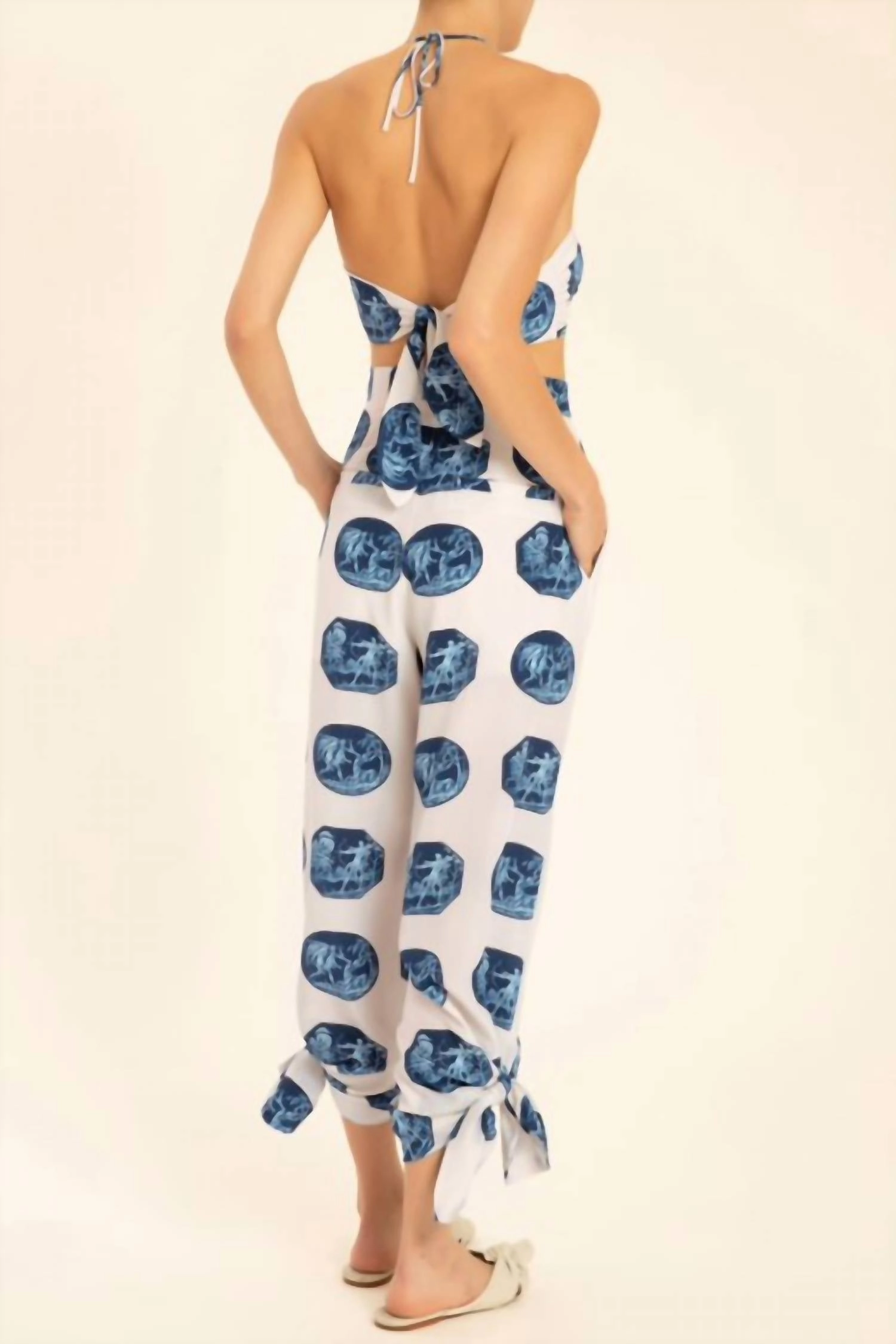 Greek Scenes Top With Ties In Off White