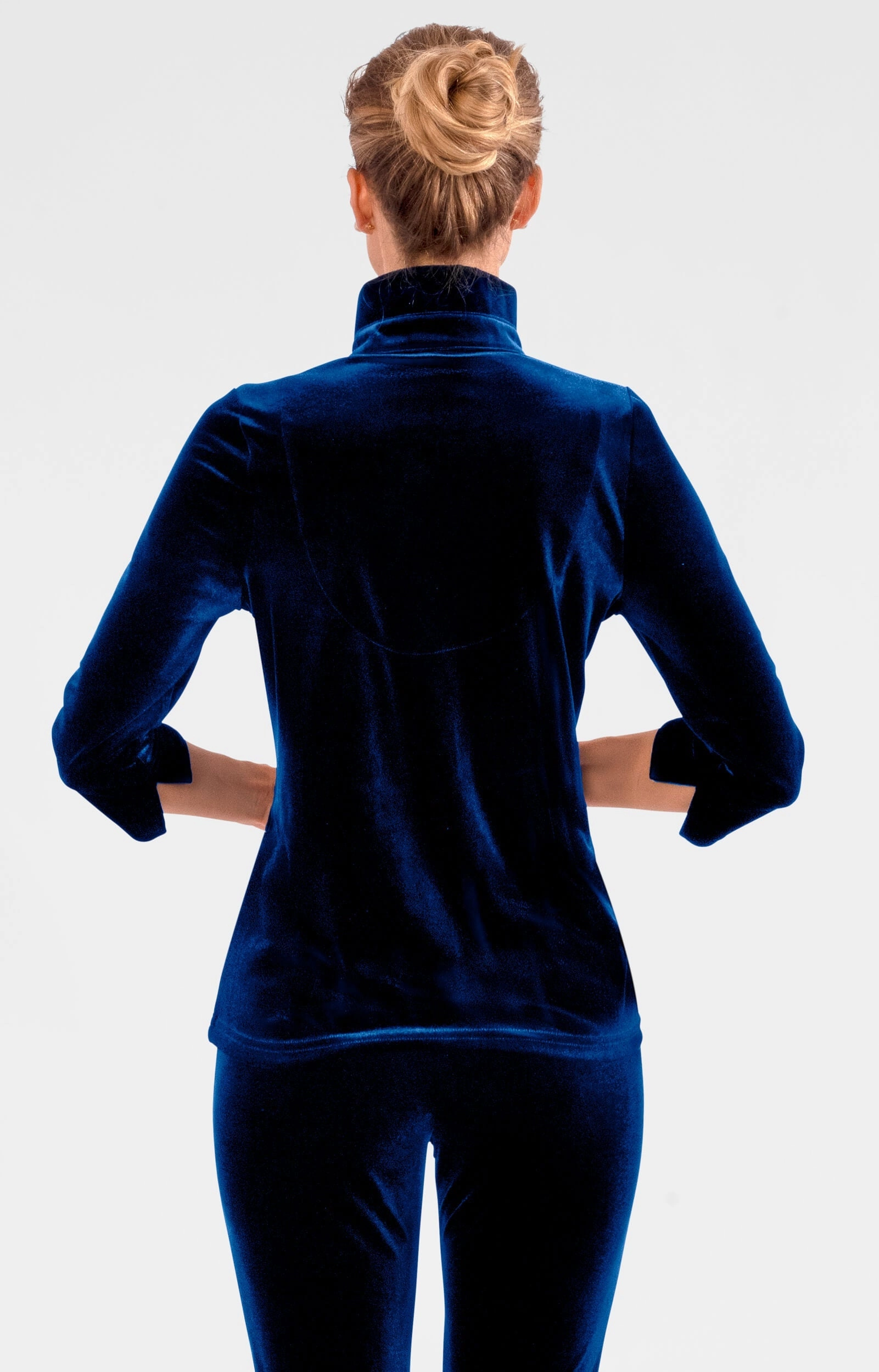 Gretchen Scott Twist & Shout Top - Silky Velvet - Navy