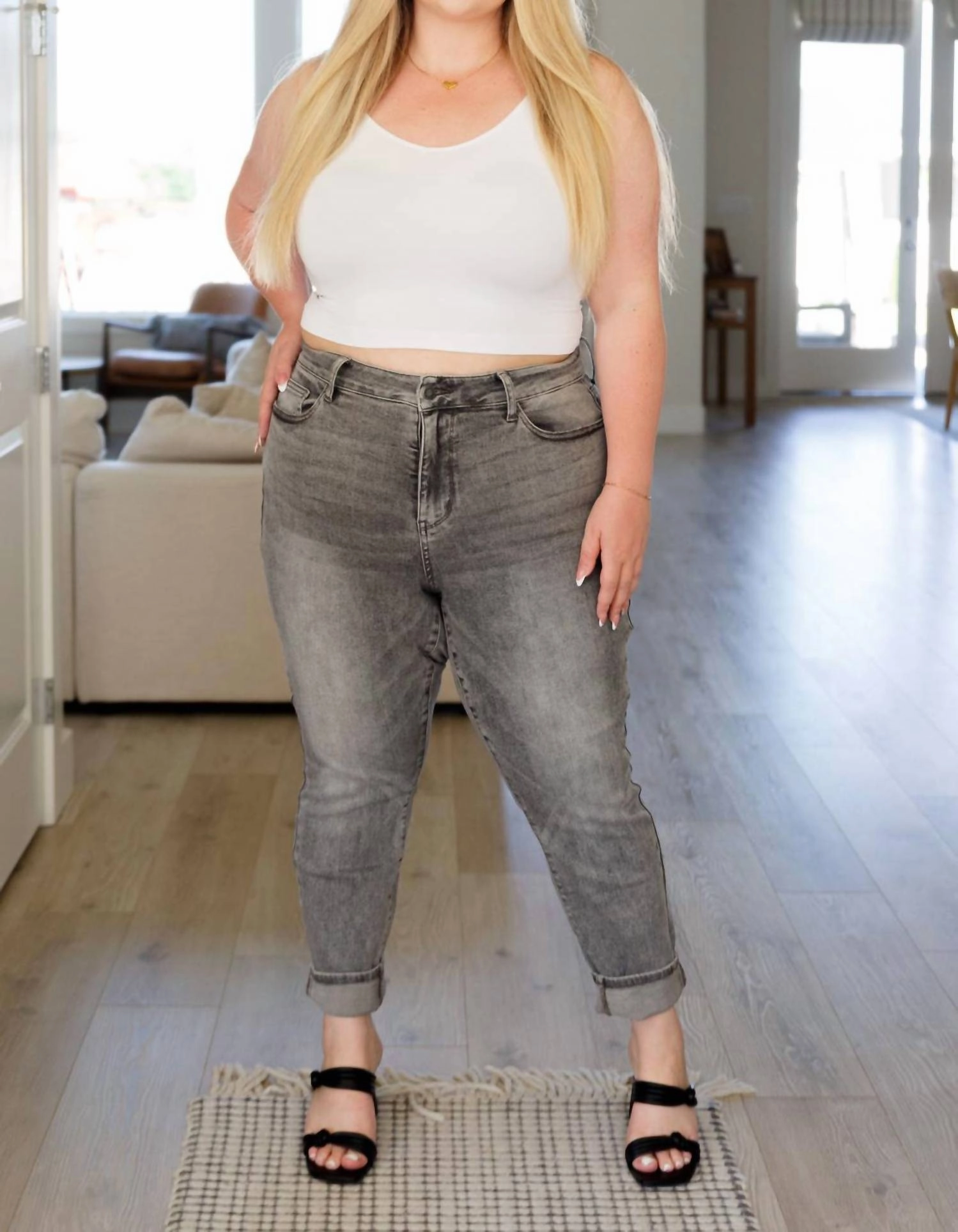 High Rise Stone Wash Slim Jeans In Gray