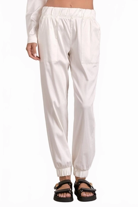 Iris Pants In White womens Bermuda shorts promo