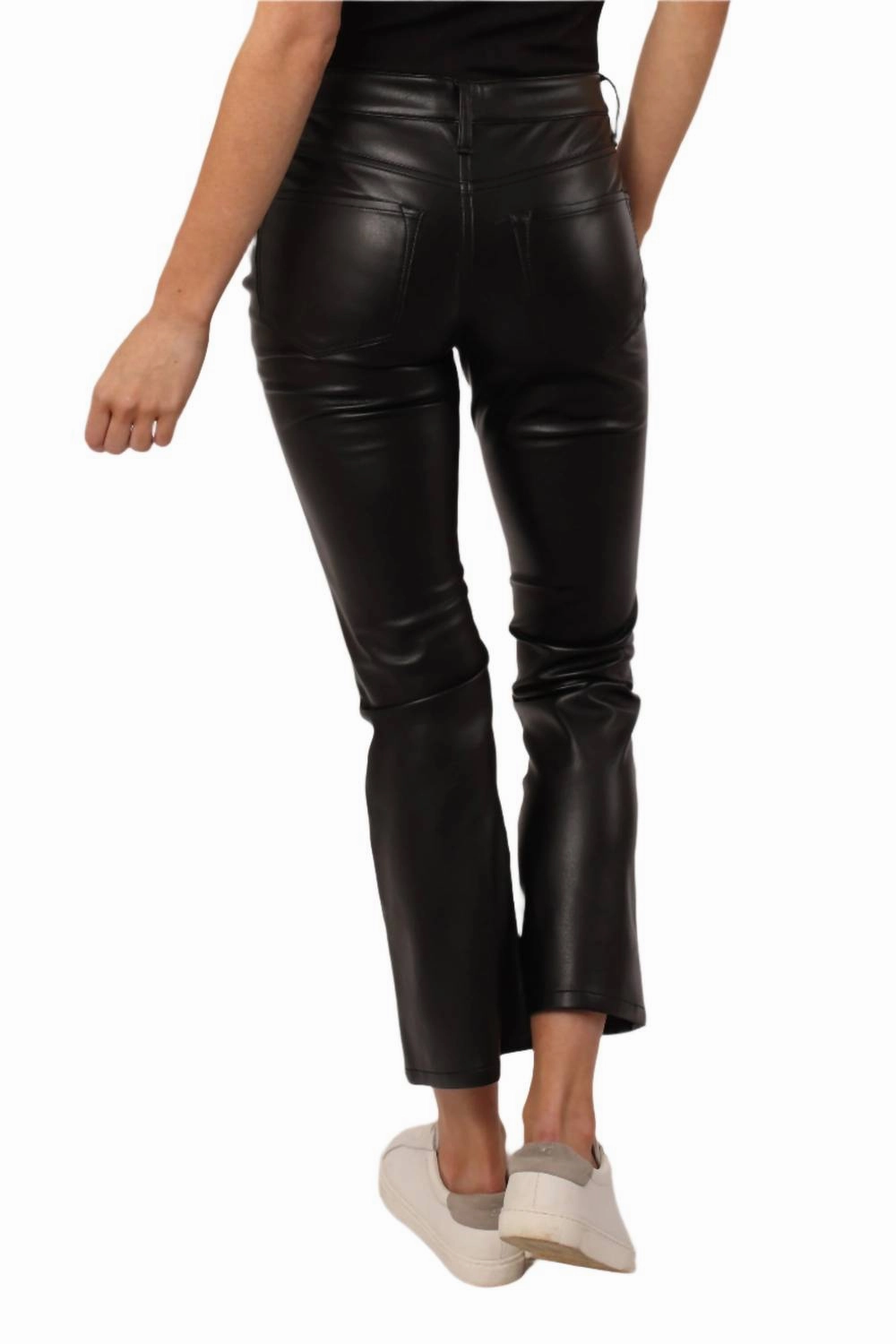 Jeanne High Rise Crop Pants In Black
