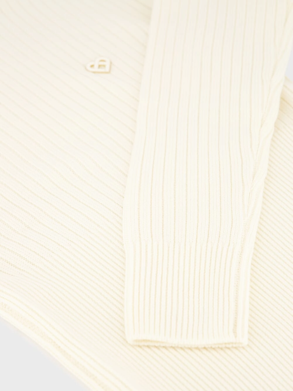 Knitted Wool Turtleneck Sweater