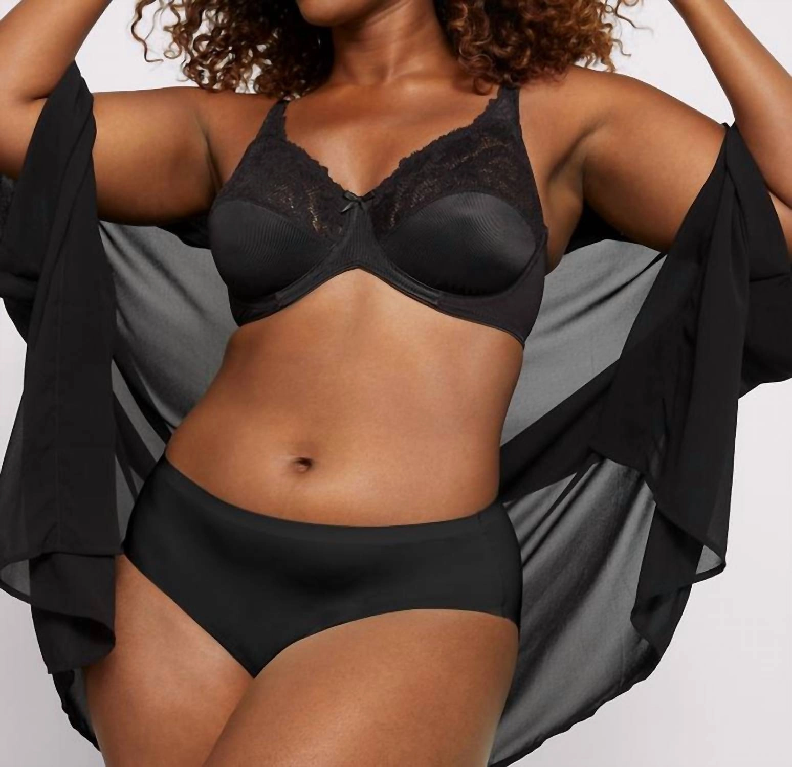 Lilyette Minimizer Comfort Lace Underwire Bra In Black