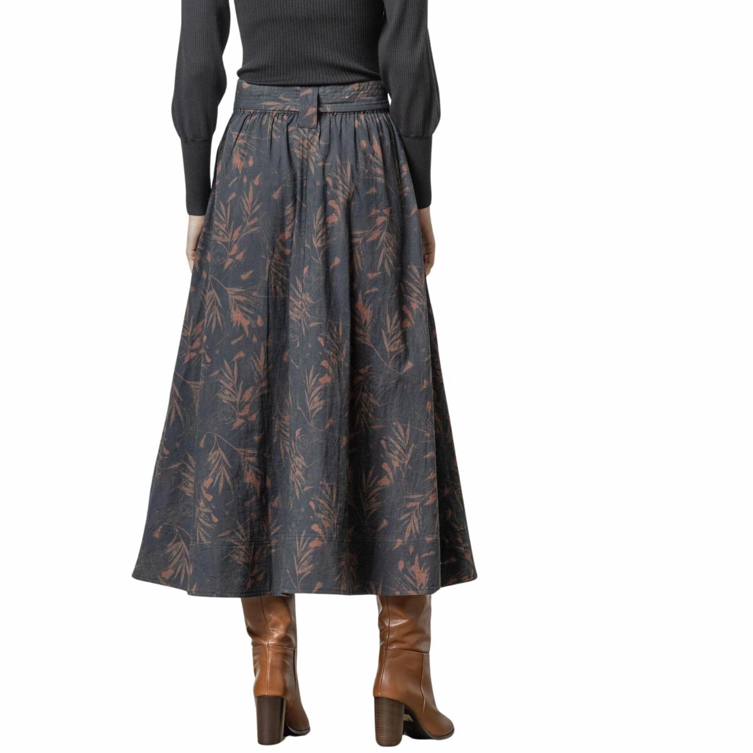 Long Belted Skirt In Onyx/java