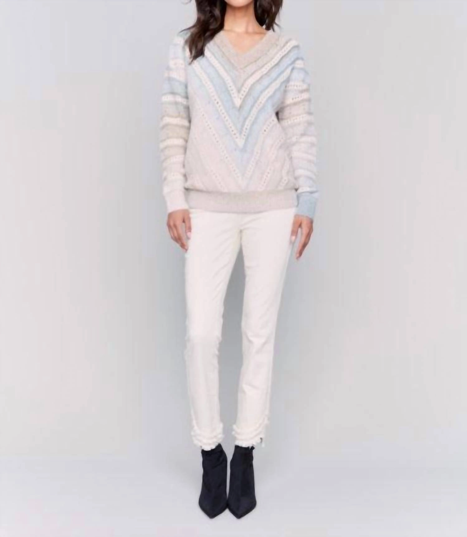 Long Sleeve V-Neck Open Stitch Sweater In Frost