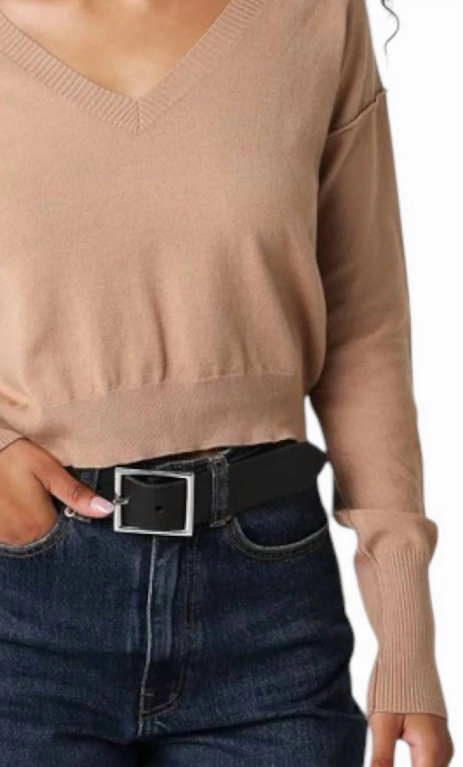 Loren V Neck Sweater In Latte