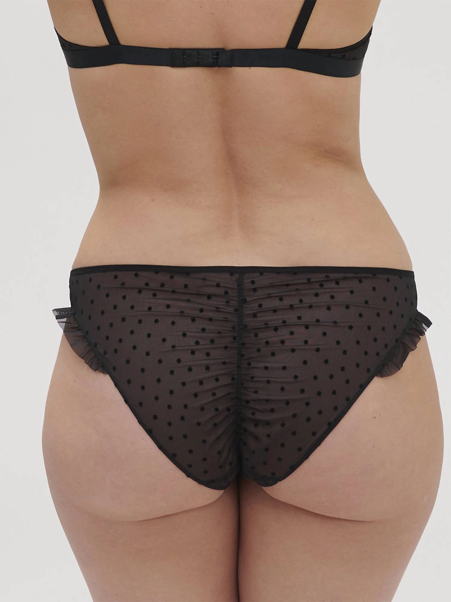 Lucie Panty In Black