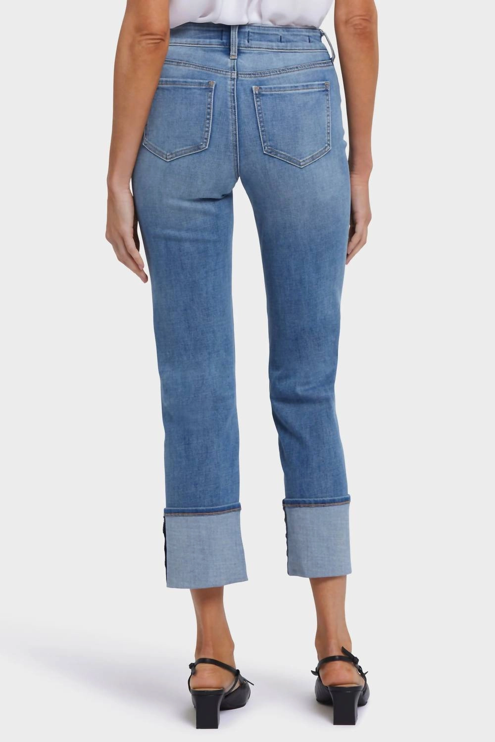 Marilyn Straight Cuff Leg Jeans In Barcelona