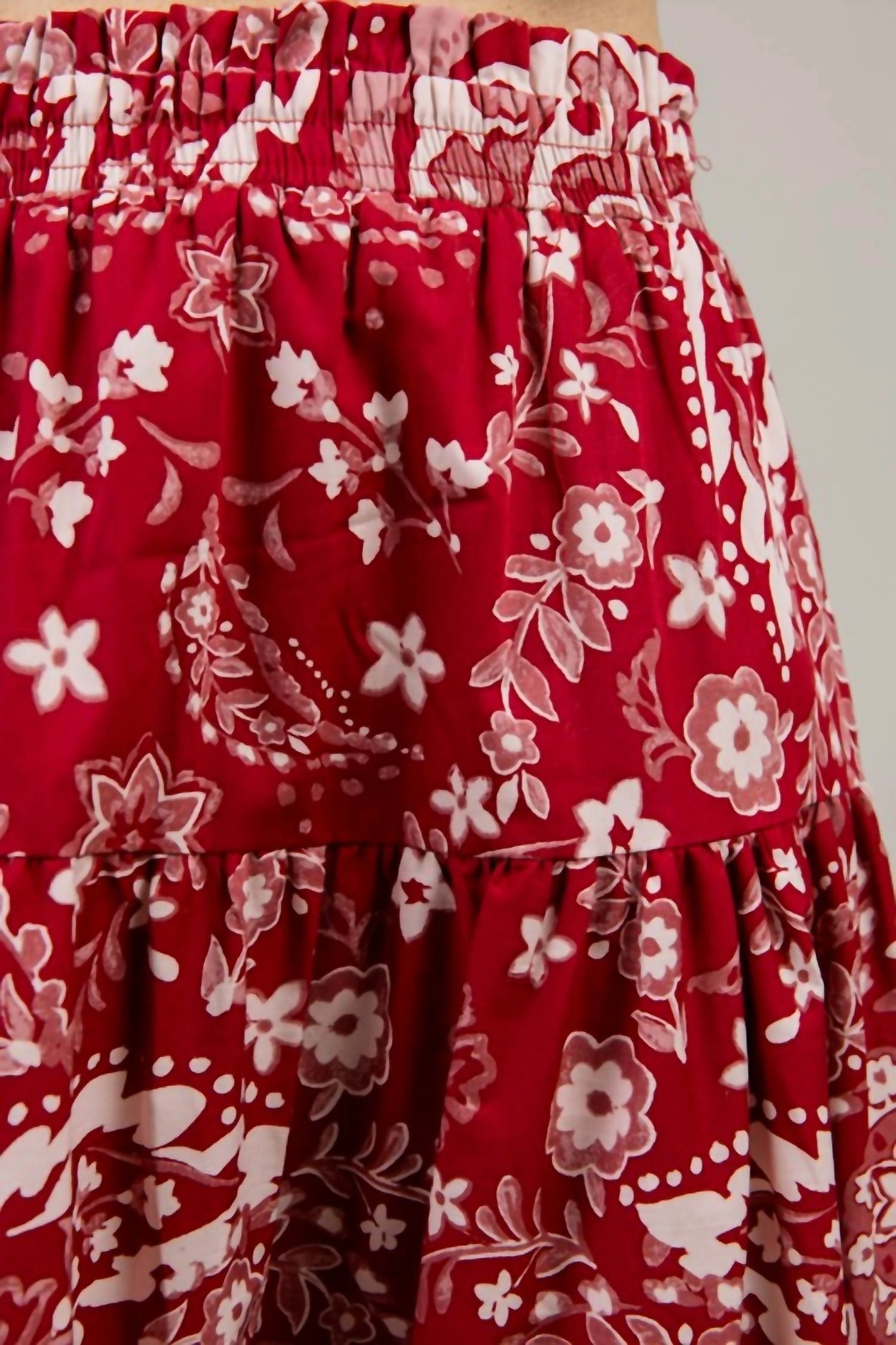 Medallion Skirt In Wine