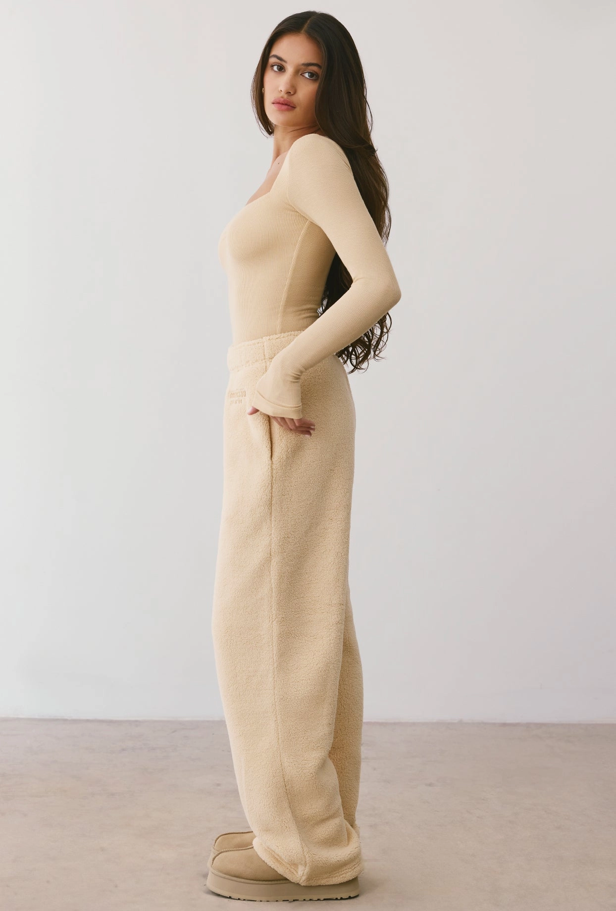 Modal Rib Long Sleeve Crop Top in Cashmere