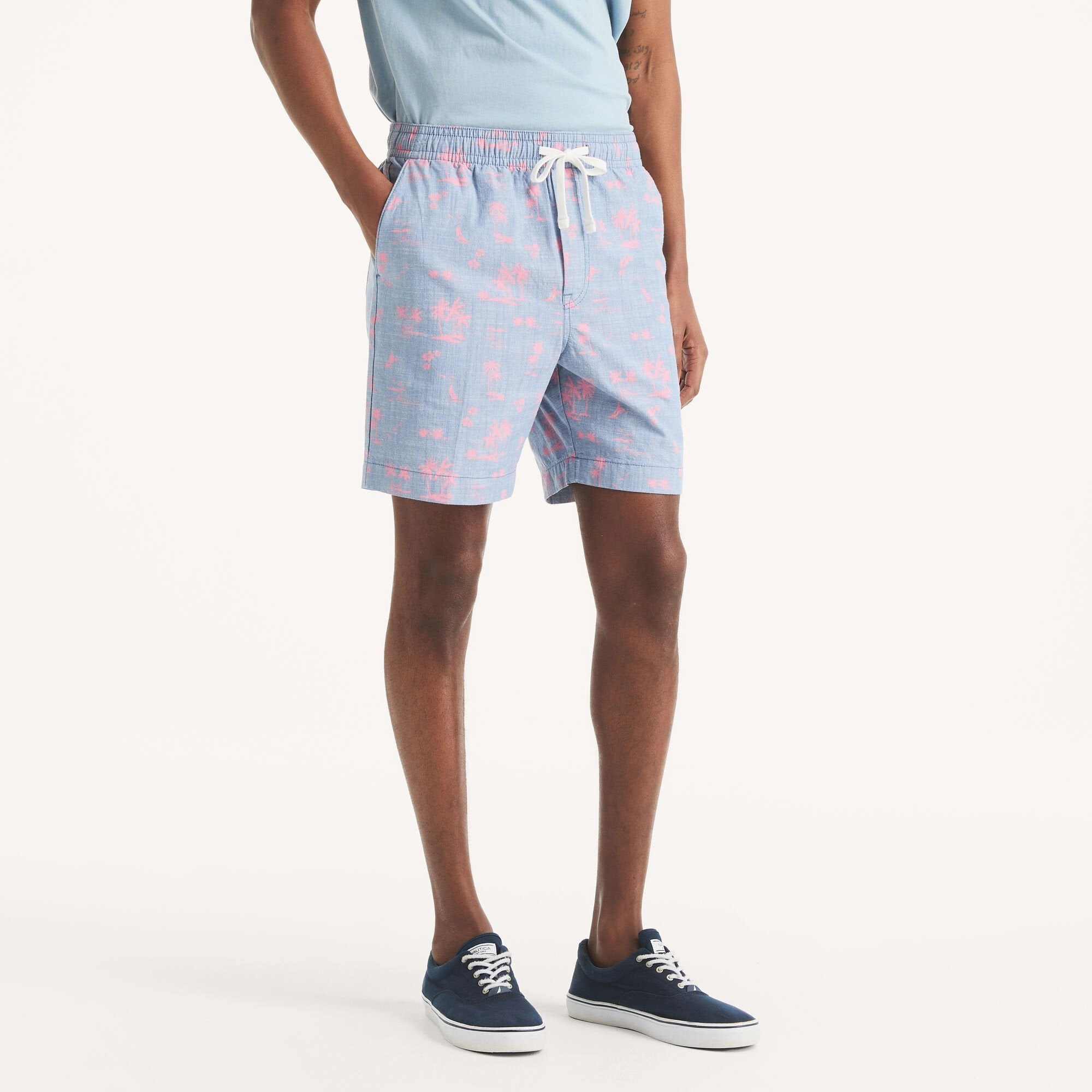Nautica Mens 7" Printed Chambray Short