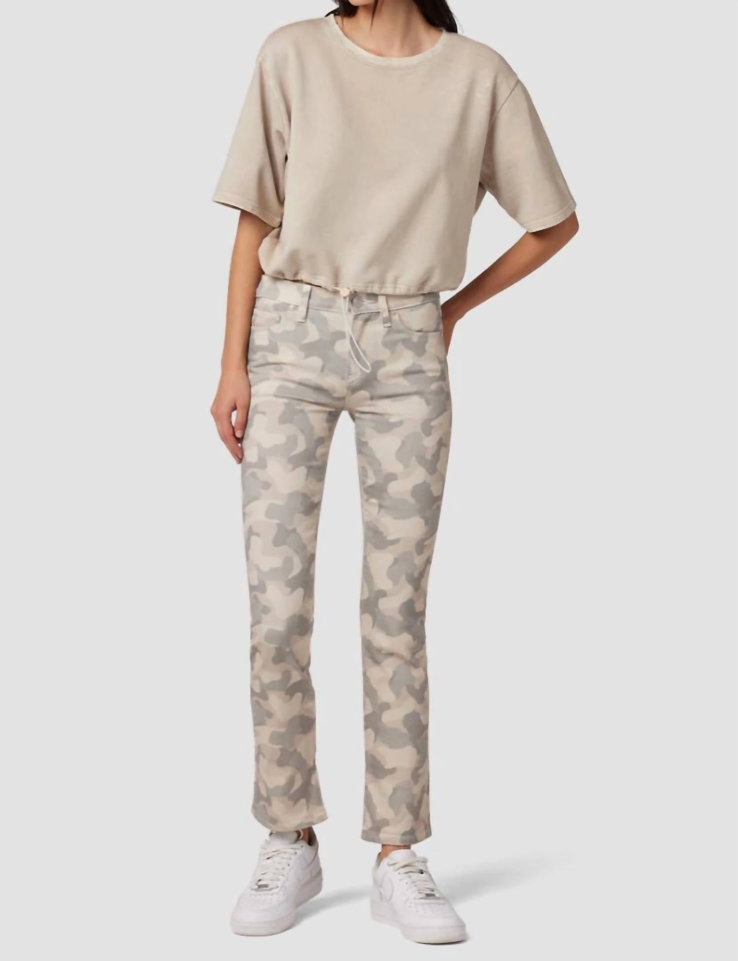 Nico Mid-Rise Straight Jean In Peyote Camo