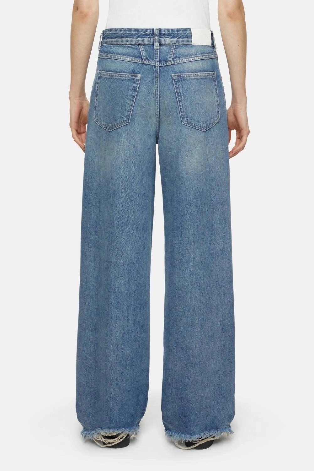 Nikka Wide Fit Jean In Dark Blue