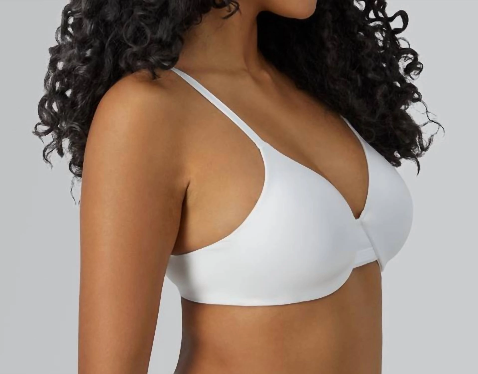 One Smooth U Concealing And Shaping Underwire Bra In White