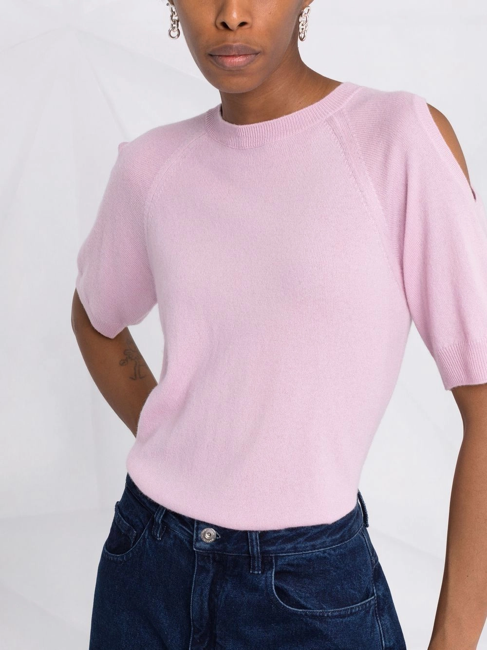 Open Shoulder Jumper