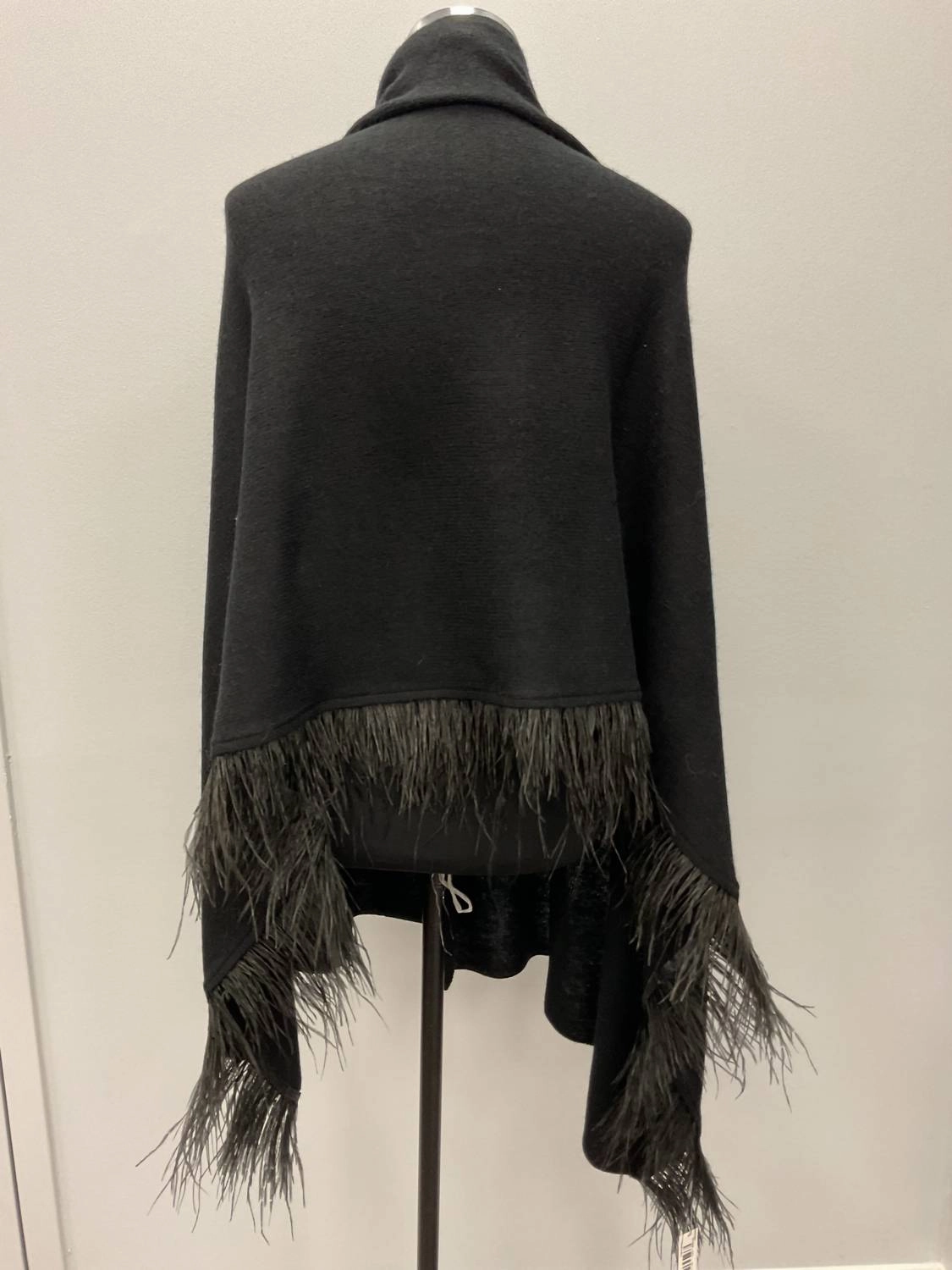 Ostrich Feather Wool Shawl In Black