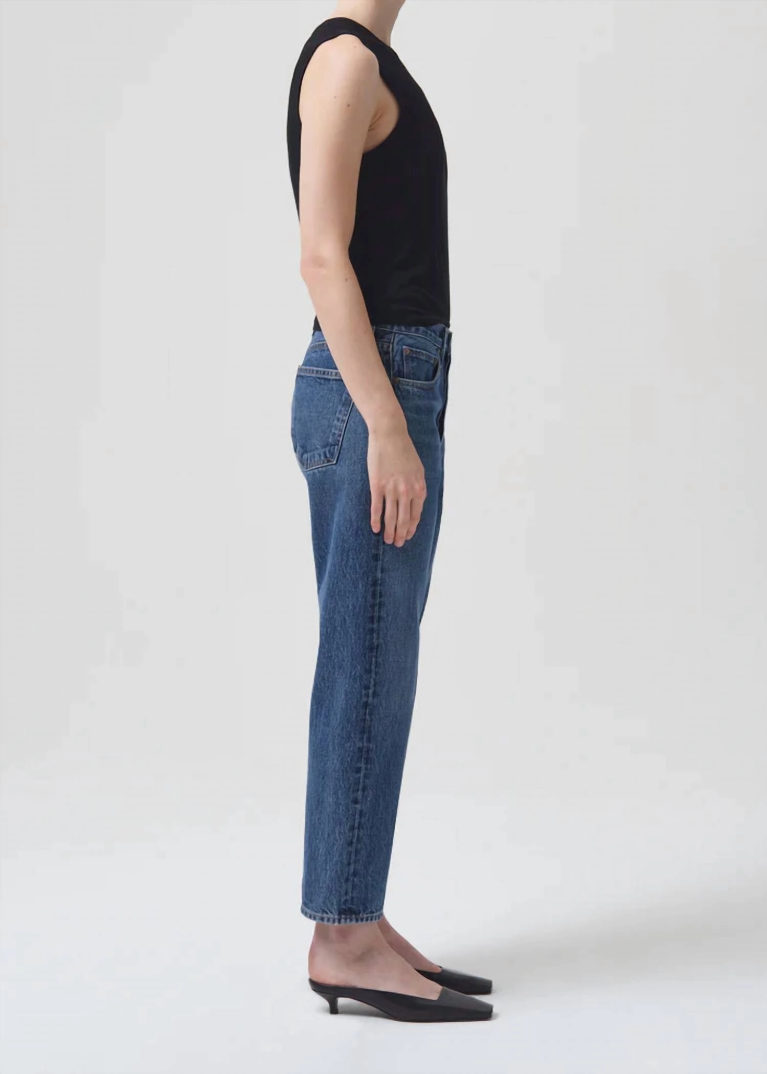 Parker Easy Straight Jean In Placebo