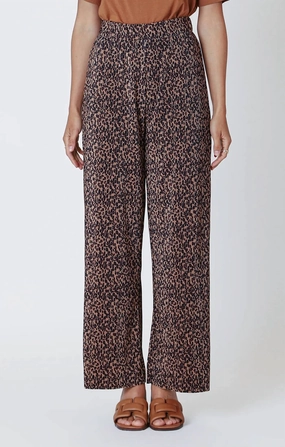 Pleated Wide Leg Pants In Cheetah Print womens yoga pants sale