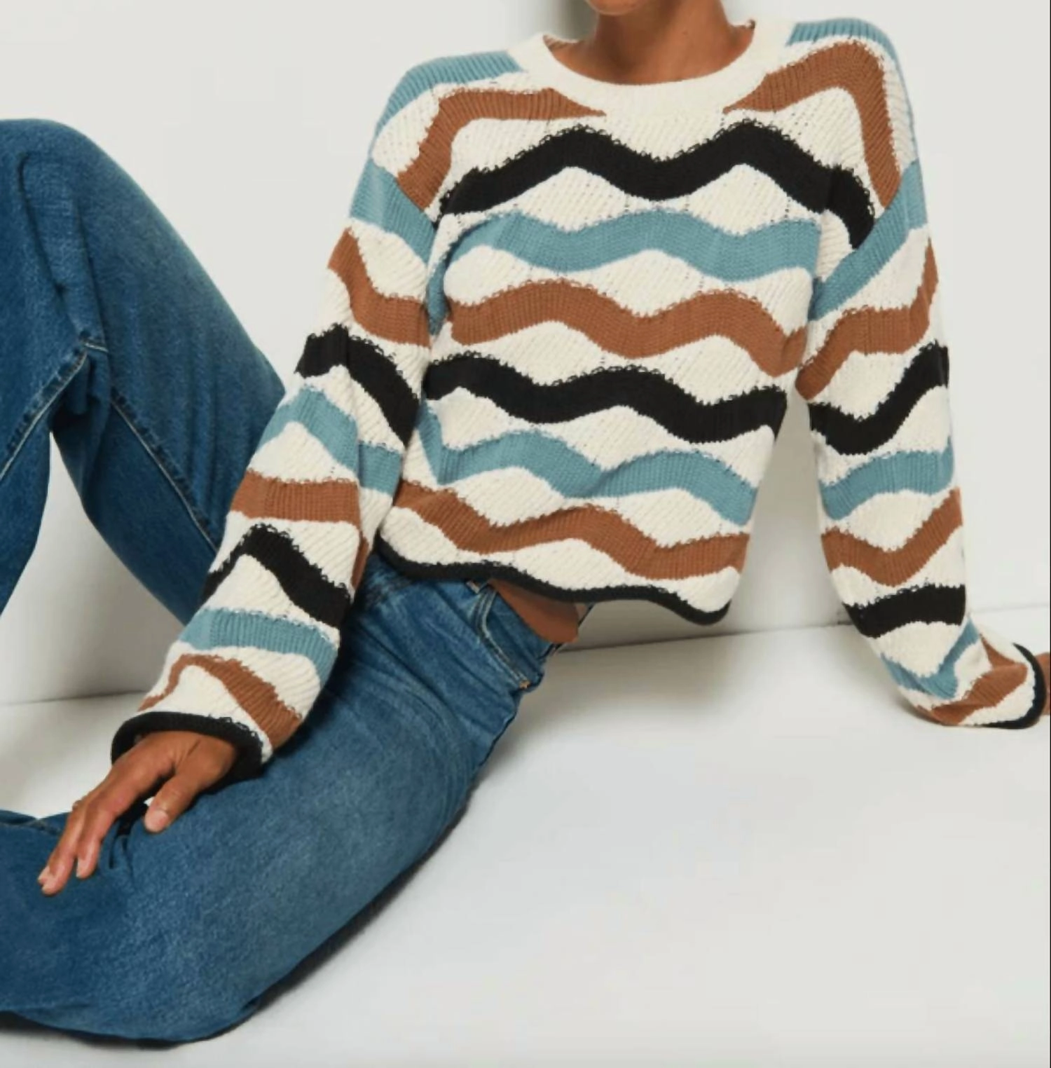 Poppy Pullover Sweater In Multi Waves