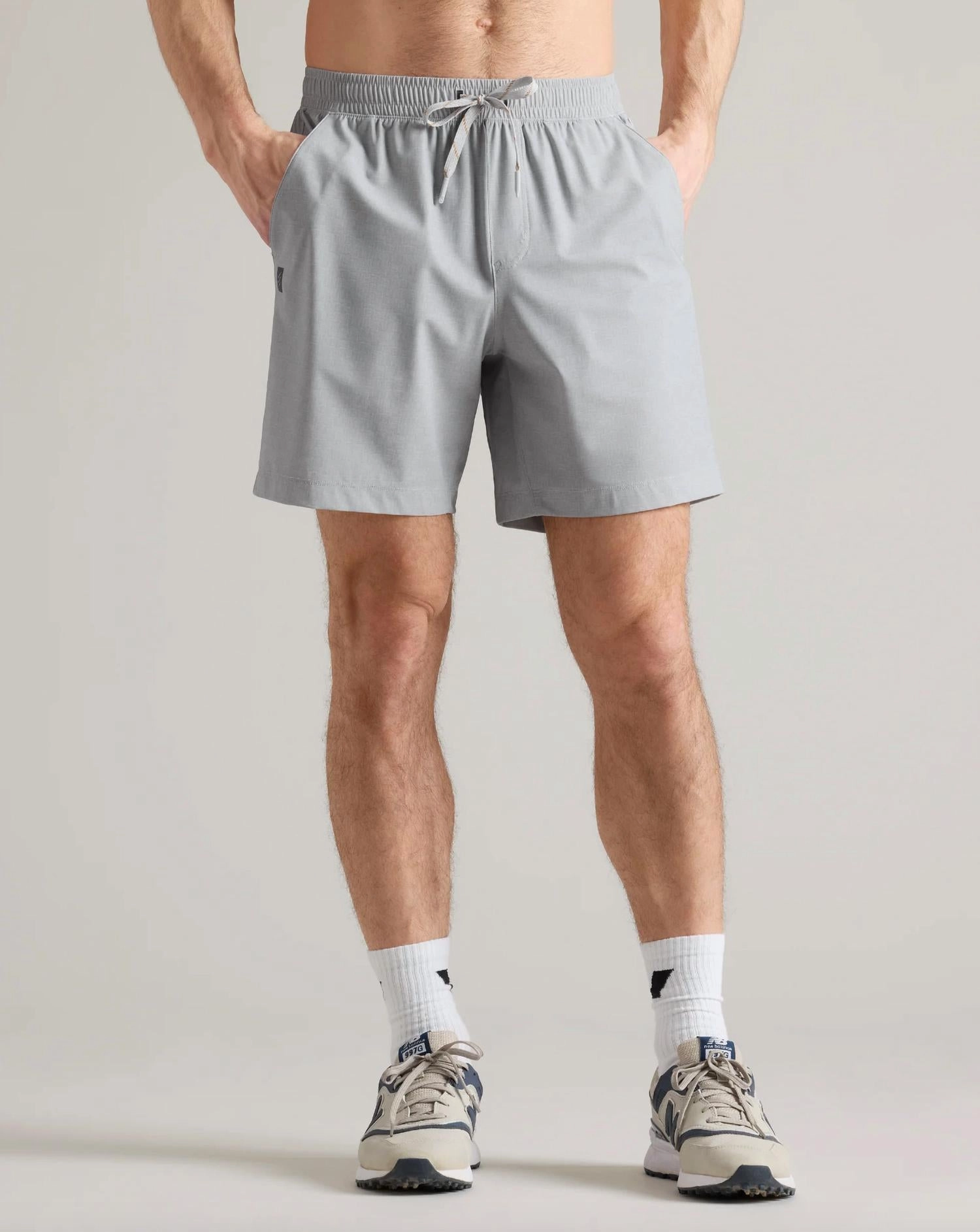 Pursuit Short In Sleet Gray Print
