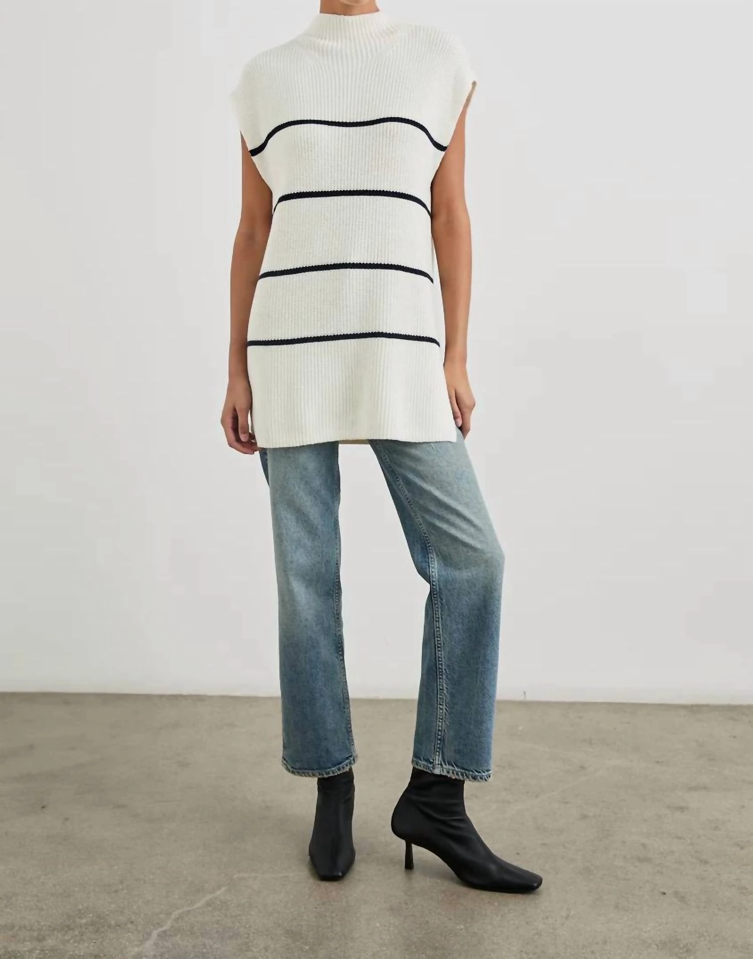Rails Etta Top In Ivory Navy Stripe