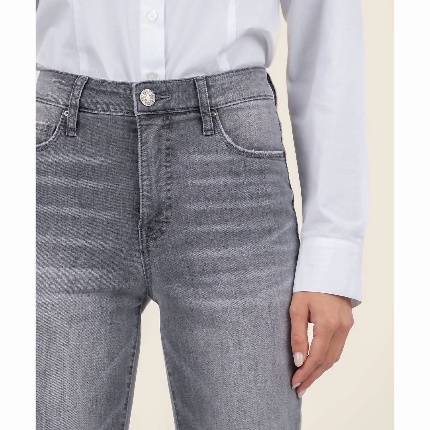 Reese High Rise Ankle Jean In Grey