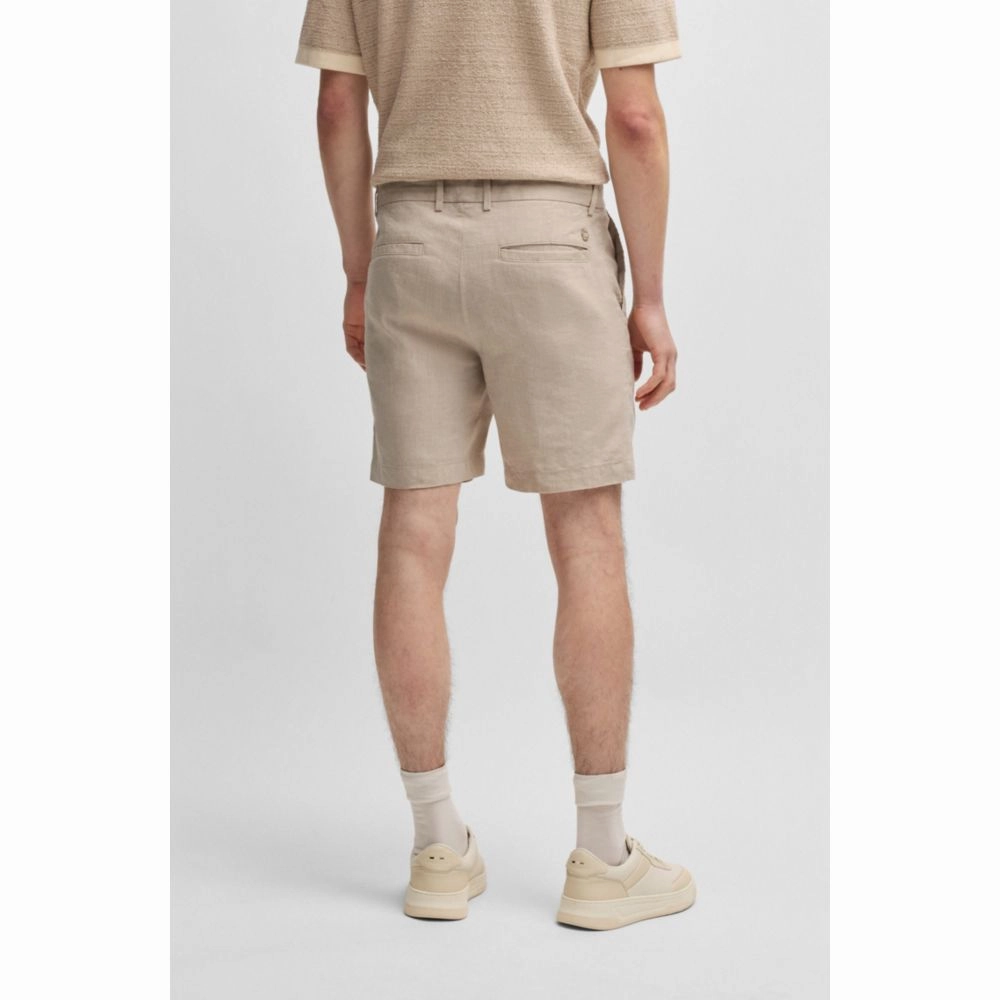Regular-fit shorts in a linen blend with drawcord
