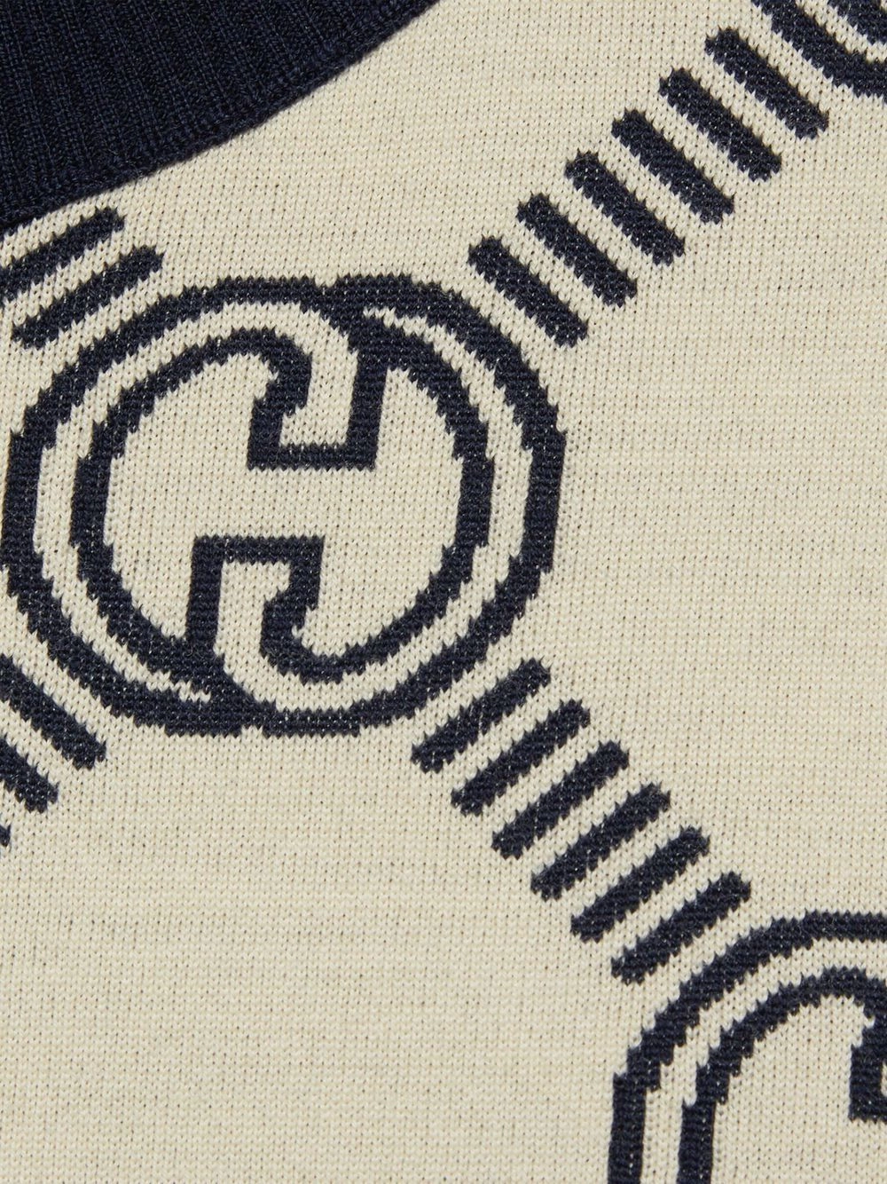 Reversible Jumper