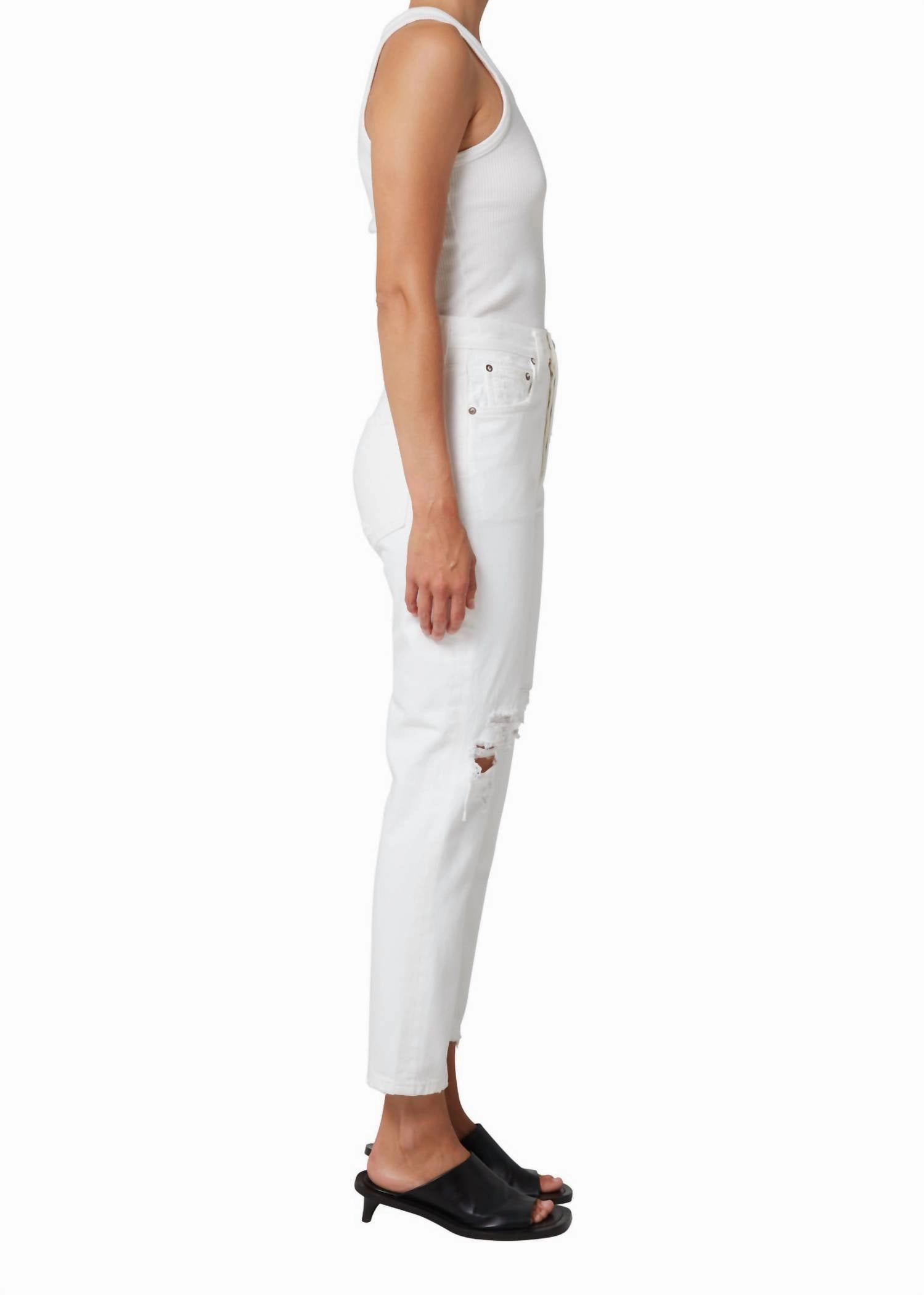 Riley Crop Straight Jean In Slant S22