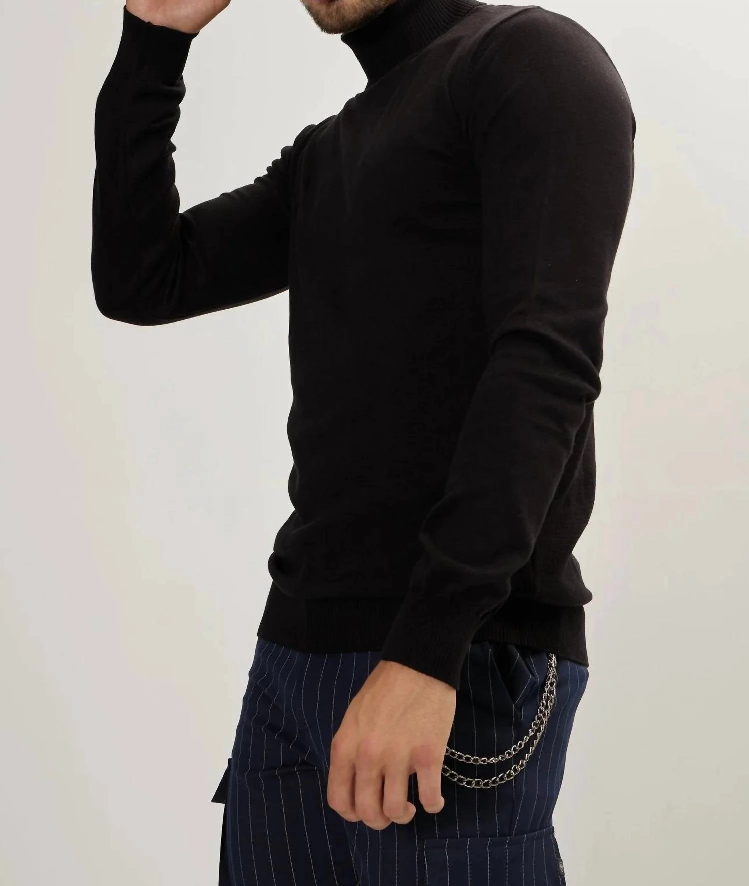 Roll Neck Sweater In Black