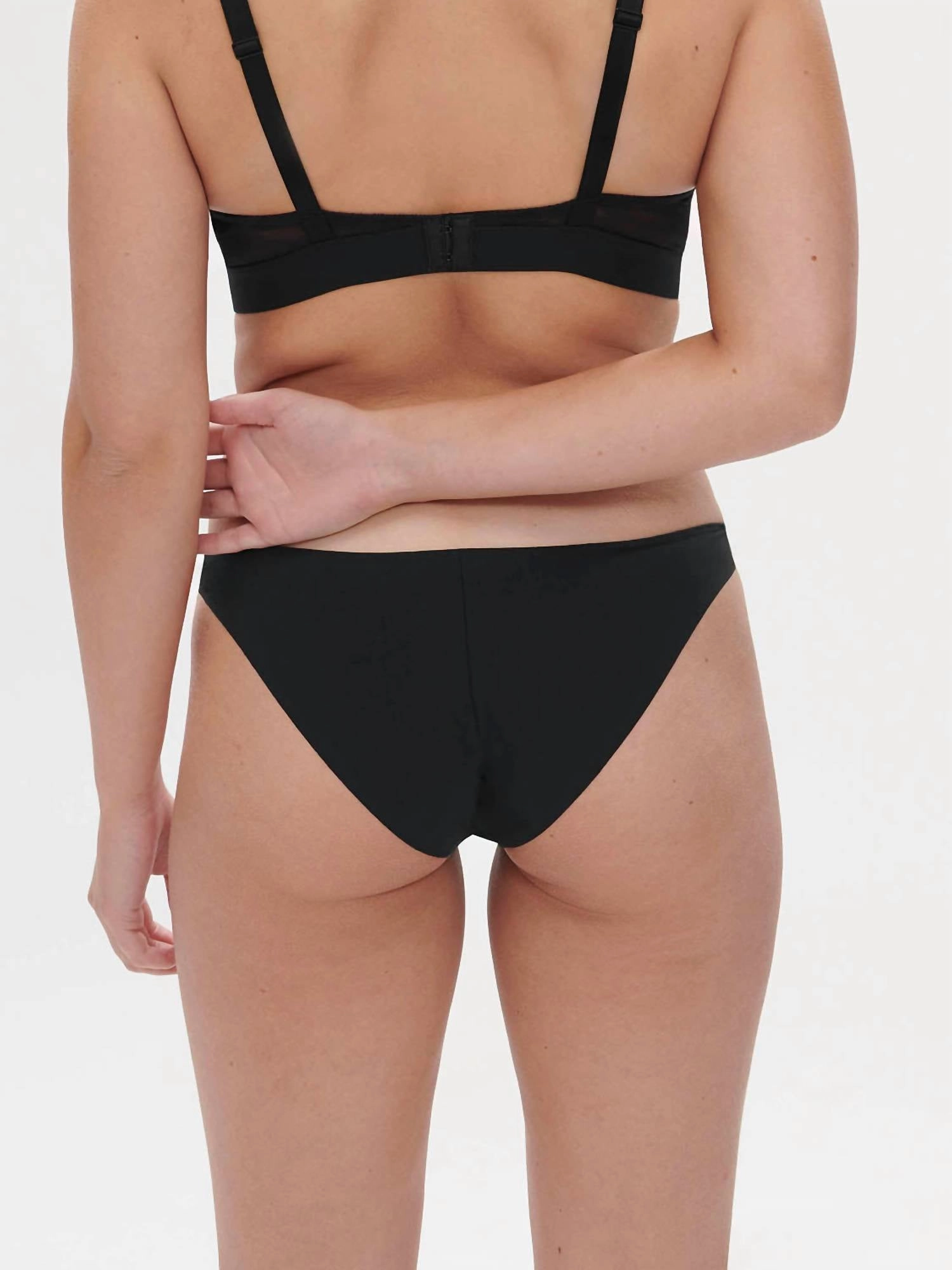 Rose Bikini In Black