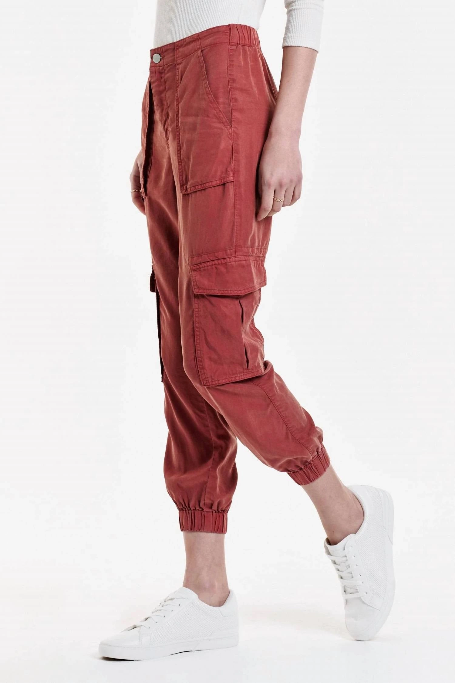 Sandi Tencel Cargo Pant In Potter's Clay